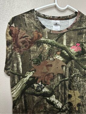 Mossy Oak Break-Up Infinity Pink Logo Camo Hunting T Shirt Unisex Large
